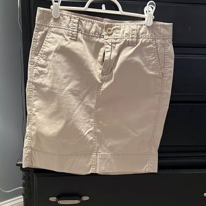Gap khaki skirt, size 4